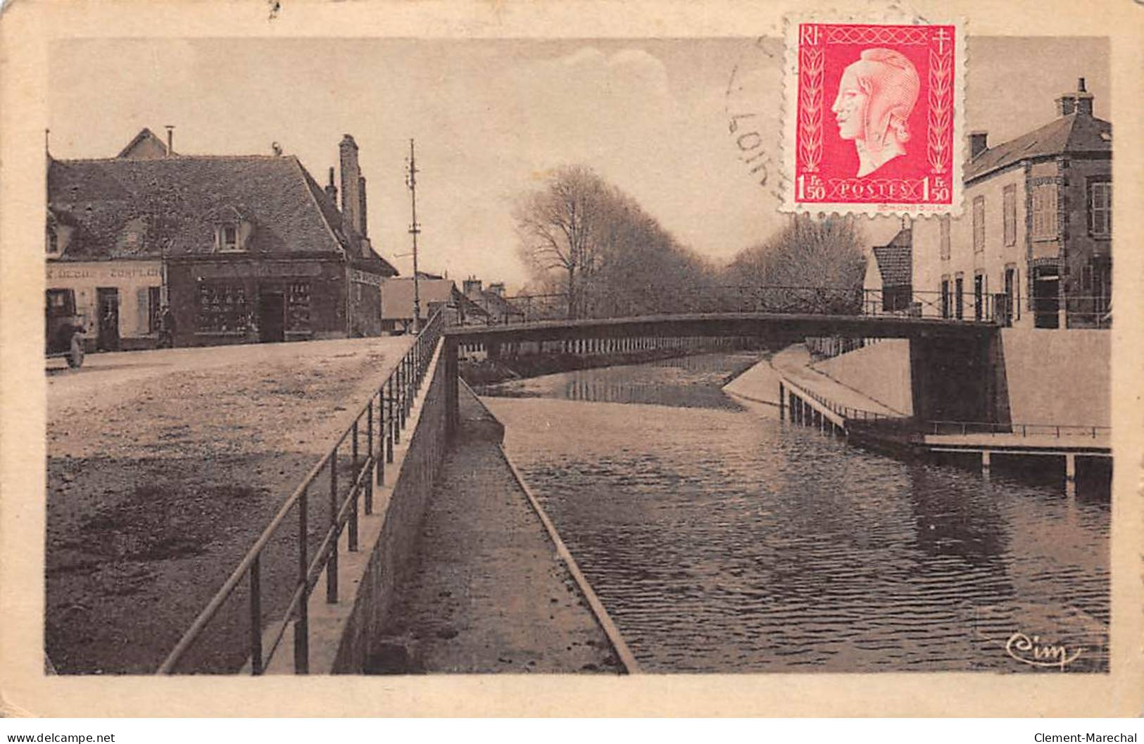 CHATILLON COLIGNY - Le Canal Et Le Pont Du Puyrault - état - Chatillon Coligny