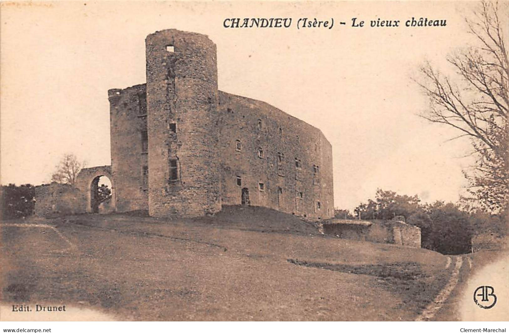 CHANDIEU - Le Vieux Château - Très Bon état - Autres & Non Classés