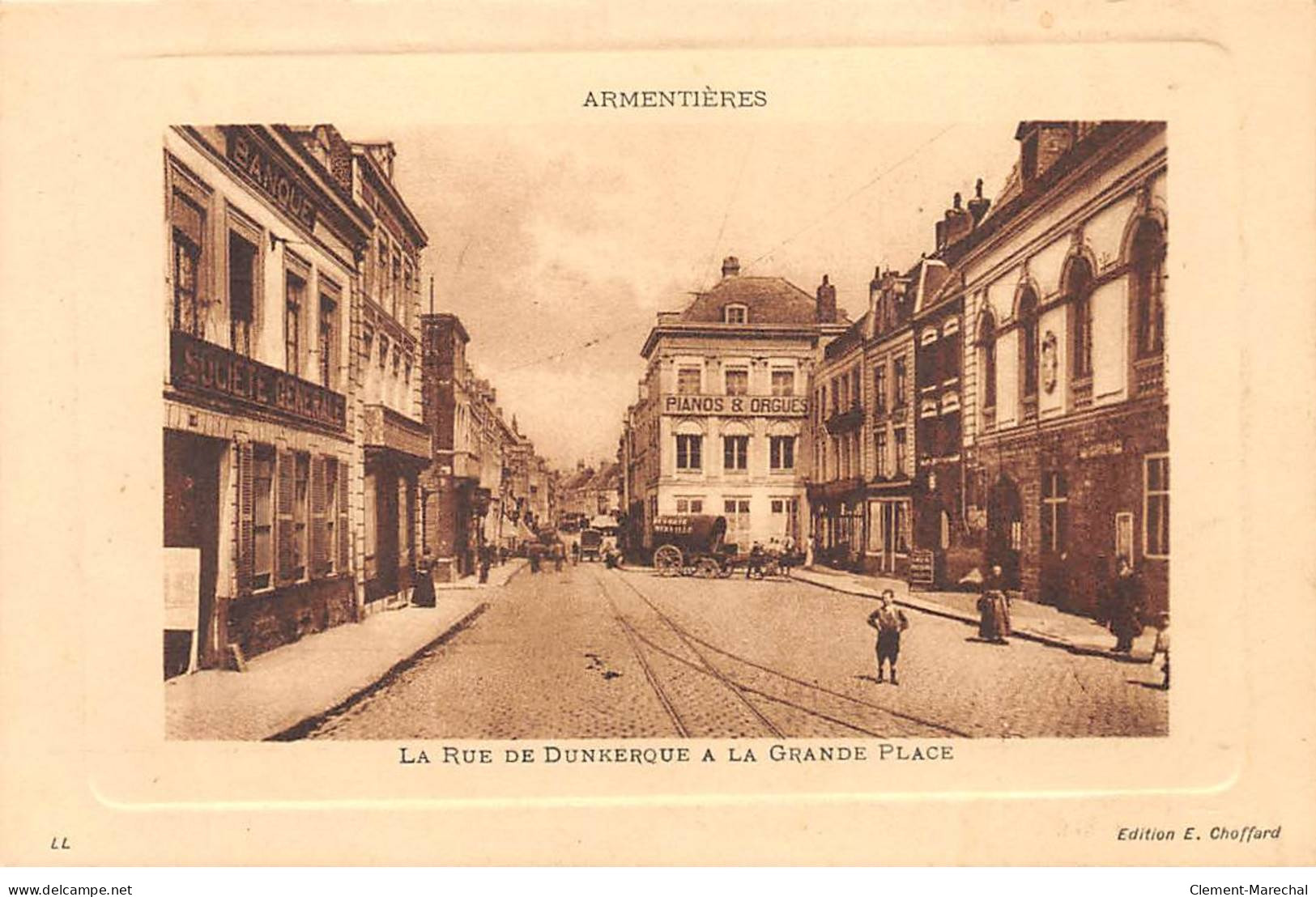 ARMENTIERES - La Rue De Dunkerque à La Grande Place - Très Bon état - Armentieres