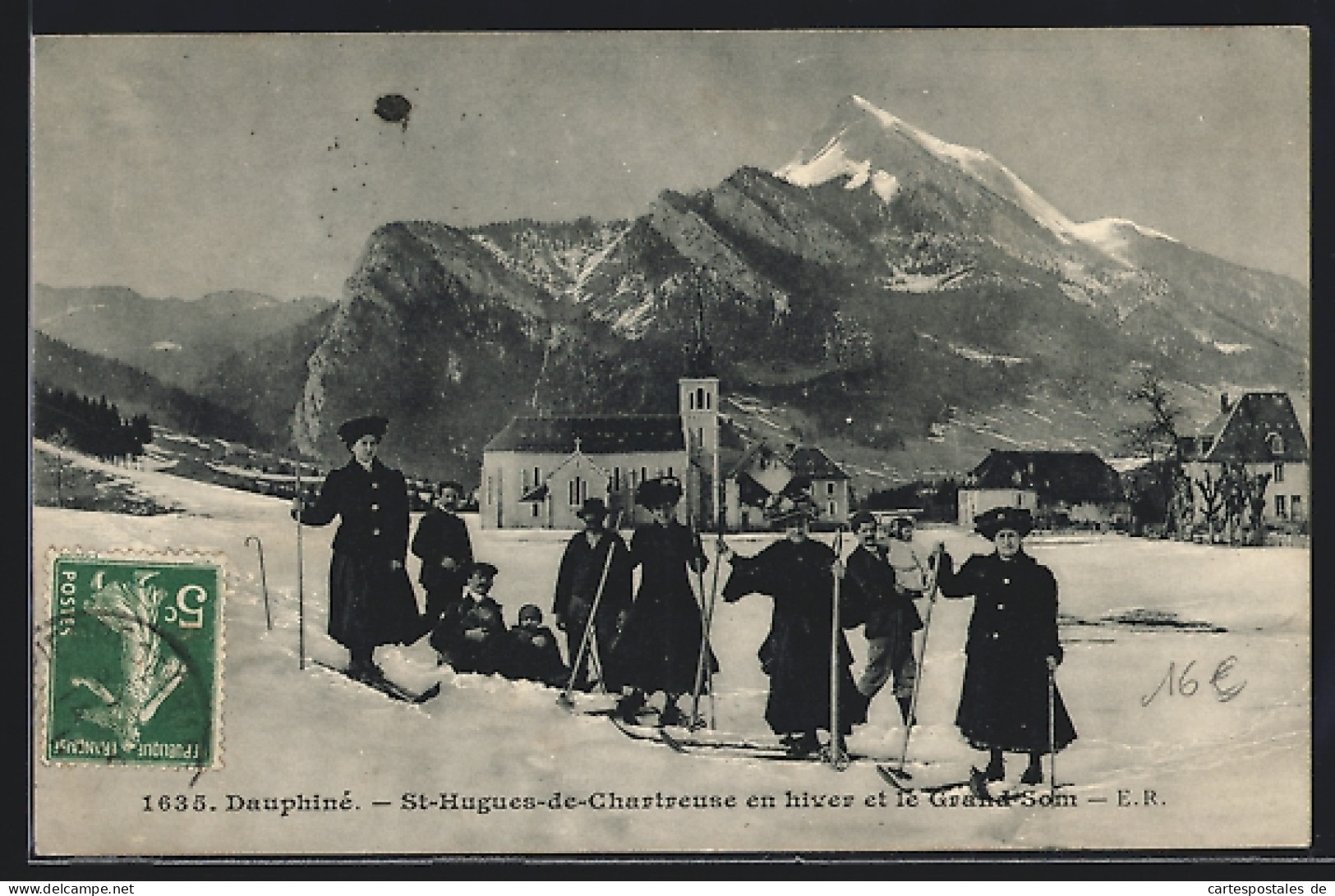 CPA St-Hugues-de-Chartreuse, Vue Générale En Hiver Et Le Grand-Som  - Chartreuse