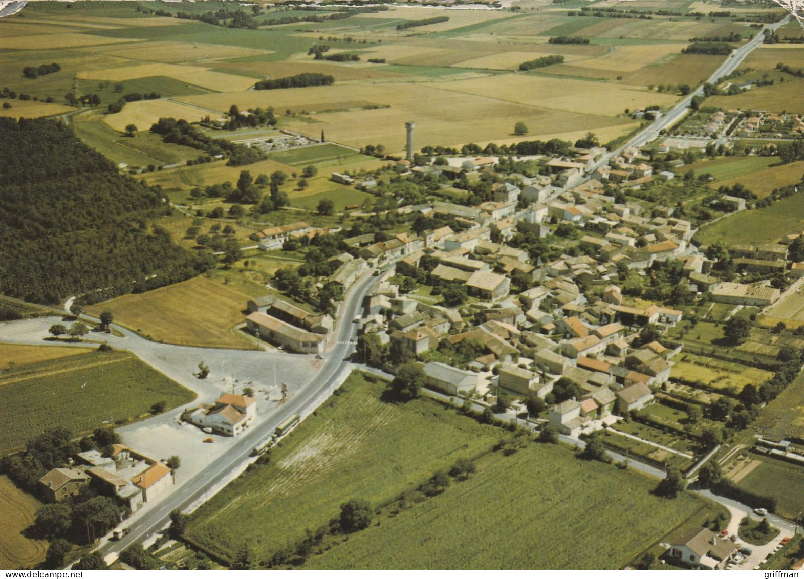 TOURRIERS VUE AERIENNE AU PREMIER PLAN LE RELAIS "LES AS DU VOLANT" HOTEL RESTAURANT BAR R.N. 10 TBE - Autres & Non Classés