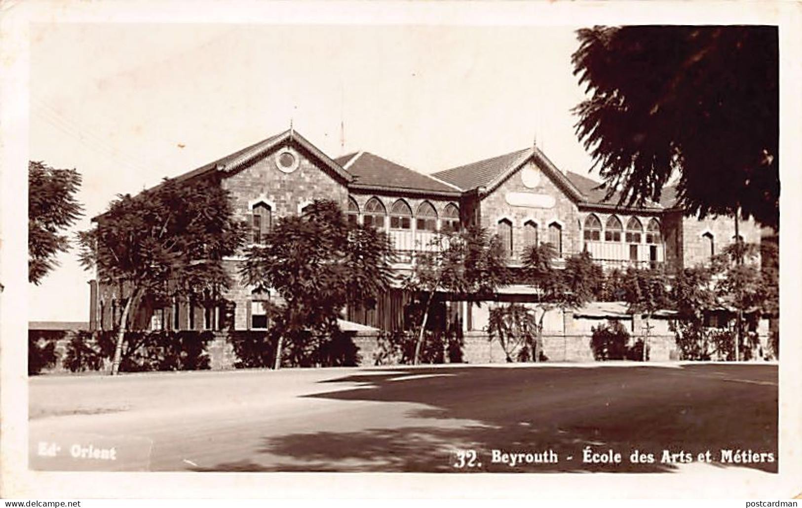 Liban - BEYROUTH - École Des Arts Et Métiers - CARTE PHOTO - Ed. Orient 32 - Liban