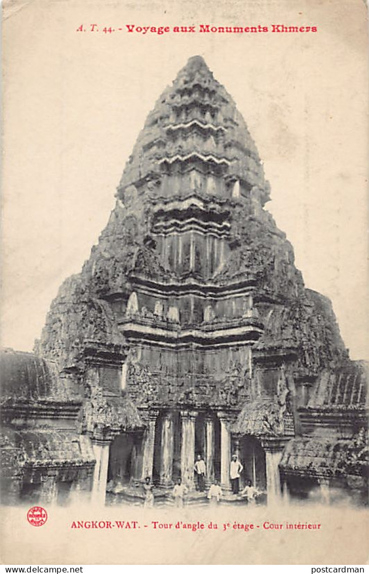 Cambodge - Voyage Aux Monuments Khmers - ANGKOR VAT - Tour D'angle Du 3ème étage - Ed. A. T. 44 - Cambodge