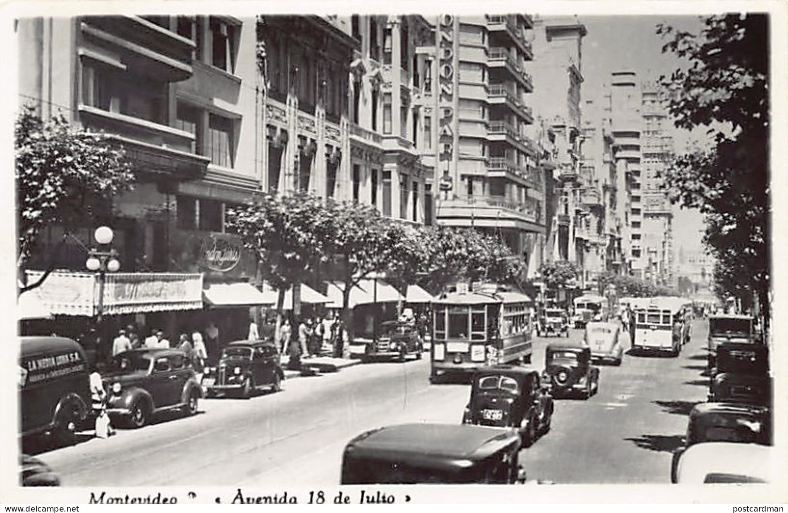 Uruguay - MONTEVIDEO - Avenida 18 De Julio - Ed. Desconocido  - Uruguay