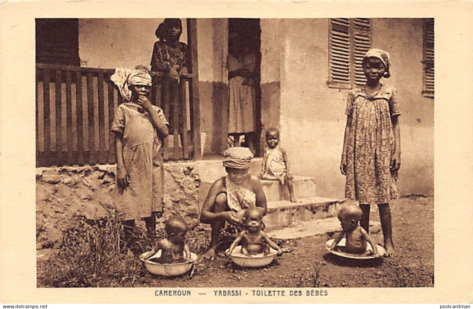 Cameroun - YABASSI - Toilette Des Bébés - Ed. Soc. Des Missions Evangéliques  - Kamerun