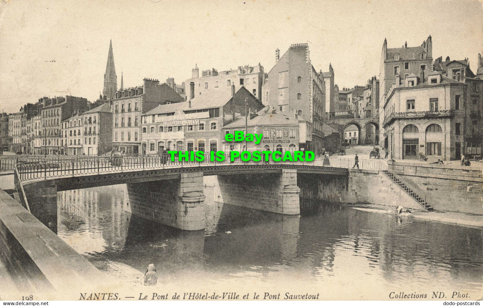 R586929 Nantes. Le Pont De L Hotel De Ville Et Le Pont Sauvetout. Avenard. ND. P - Monde