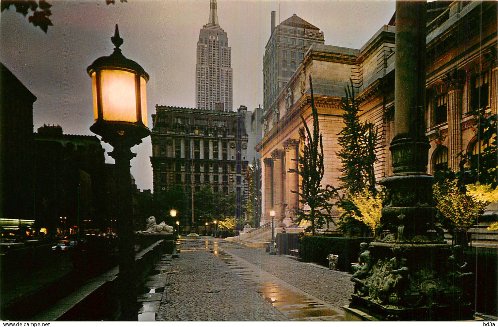 NEW YORK PUBLIC LIBRARY - Manhattan