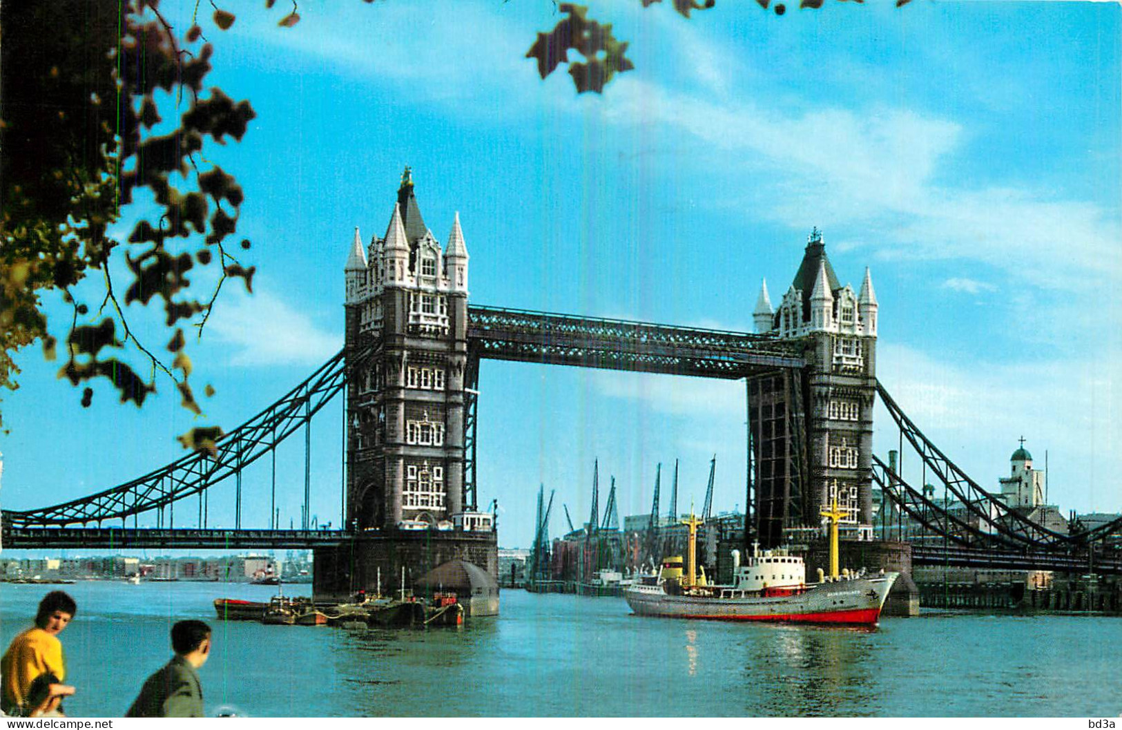 TOWER BRIDGE LONDON  - Tower Of London