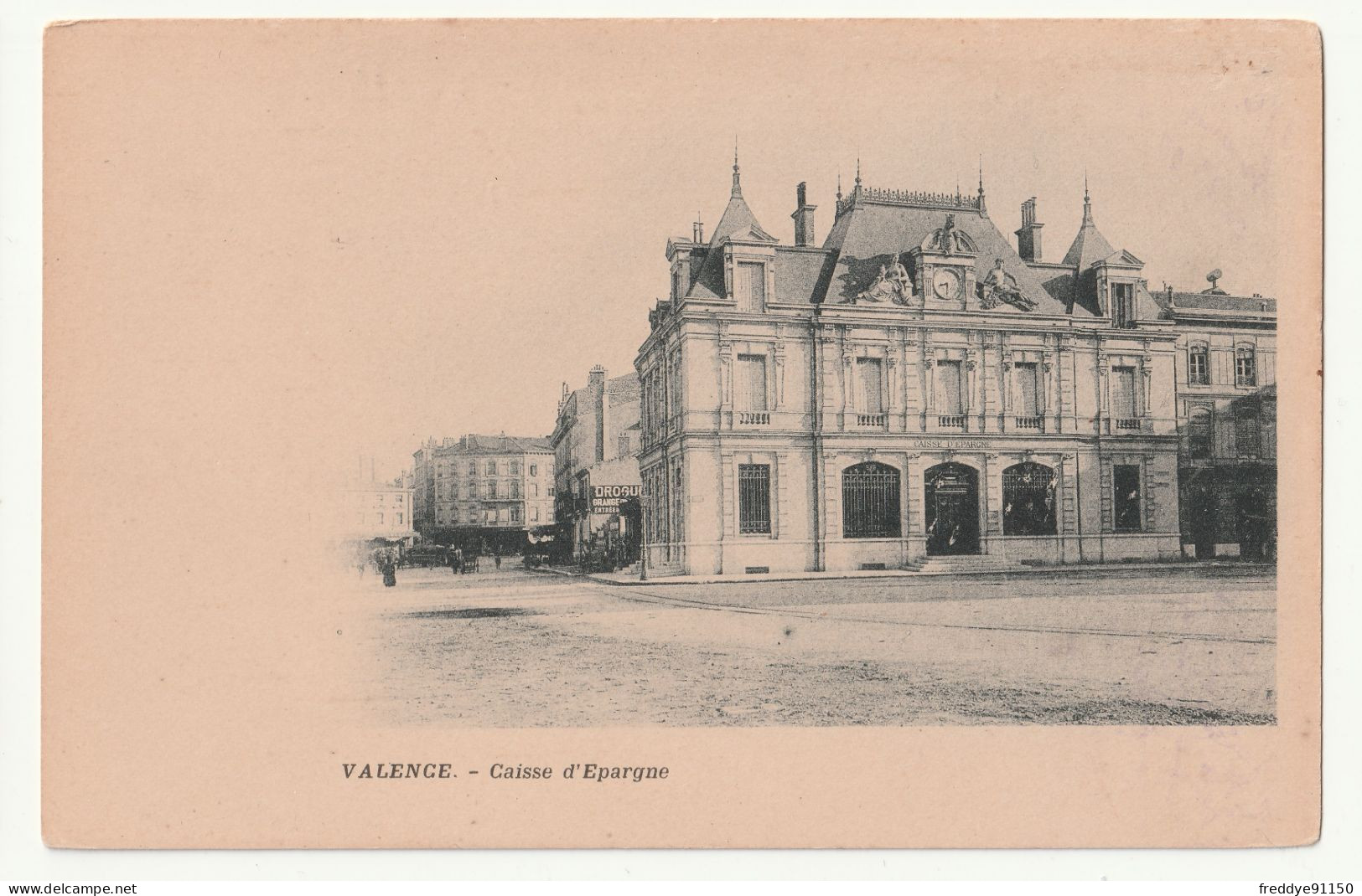 CPA 26 . Valence . La Caisse D'Epargne - Valence