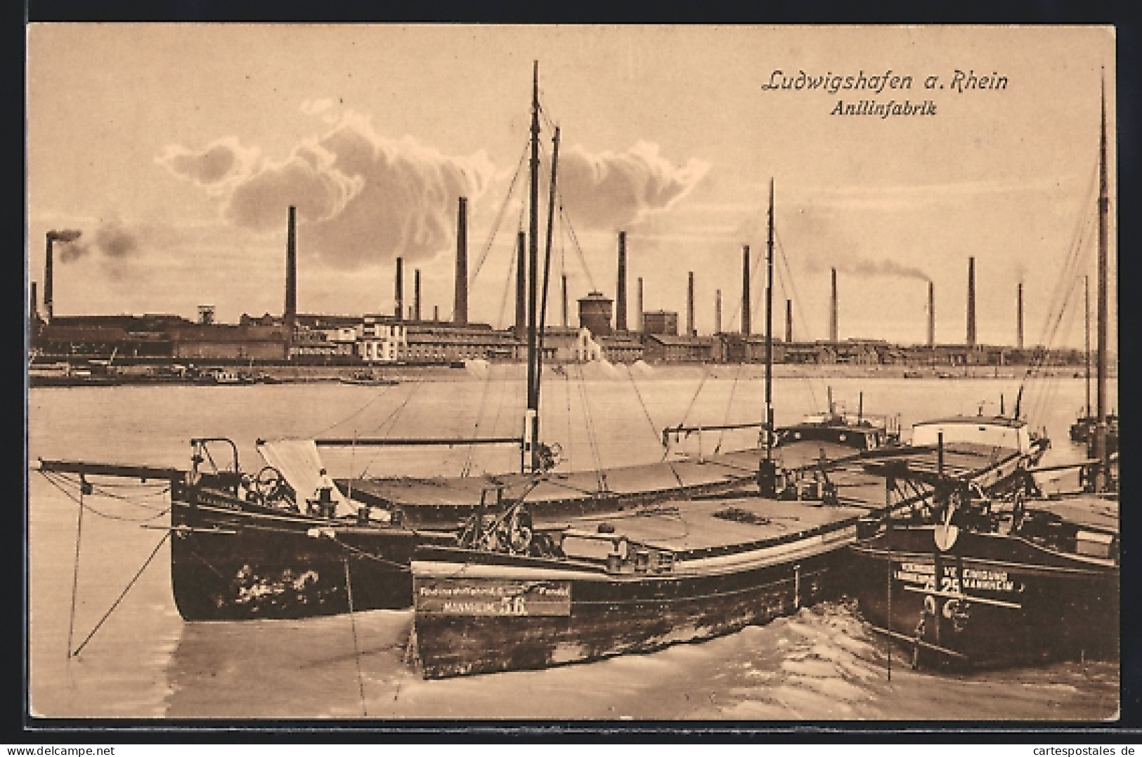 AK Ludwigshafen A. Rhein, Blick über Den Rhein Auf Die Anilinfabrik  - Ludwigshafen