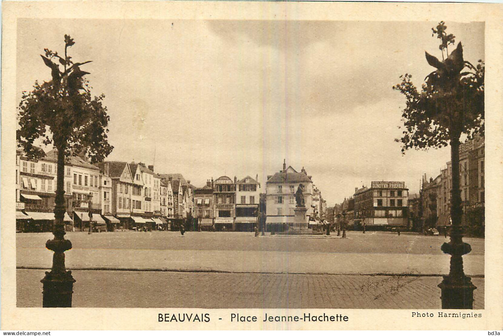 60 BEAUVAIS Place Jeanne Hachette - Beauvais