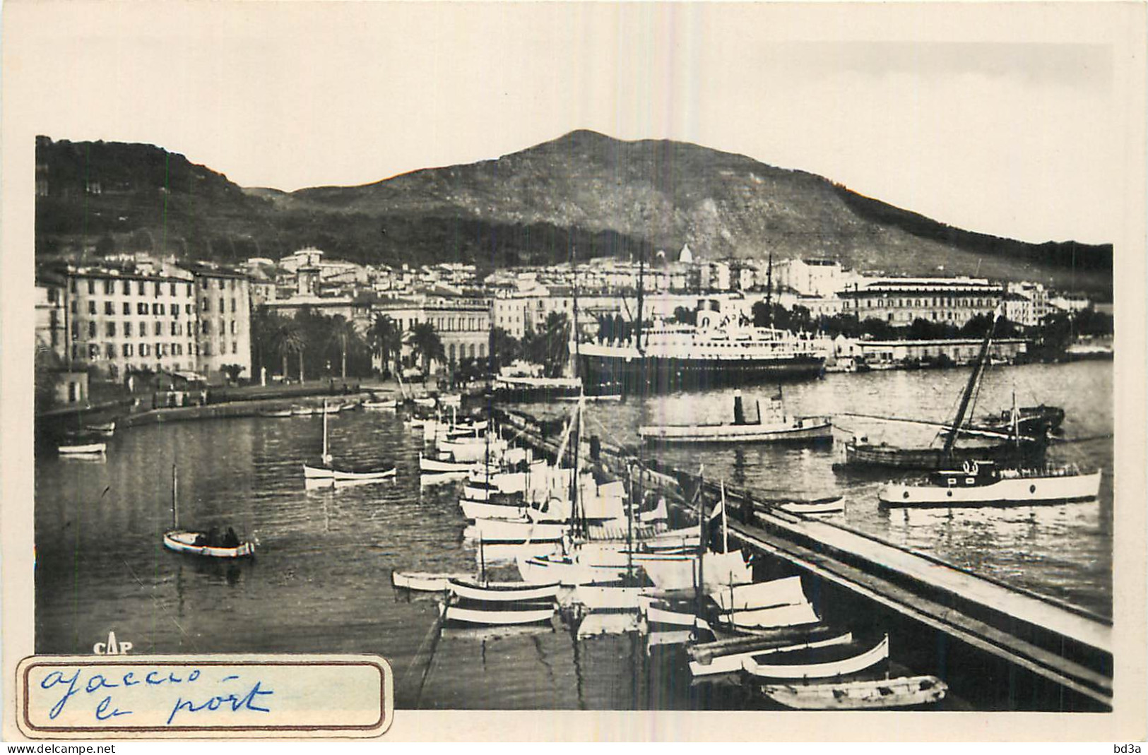 20 AJACCIO Le Port - Ajaccio