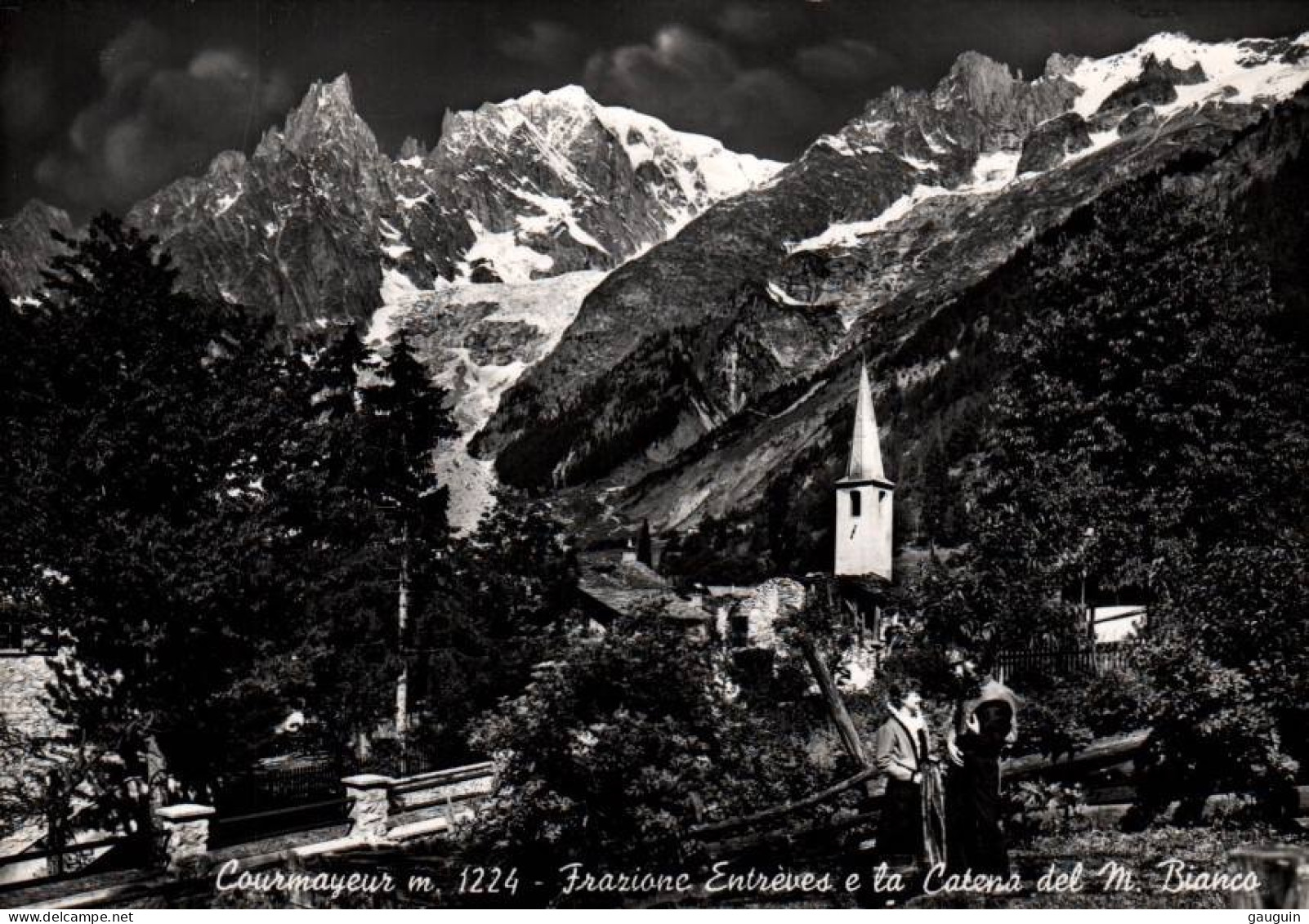 CPSM - COURMAYEUR - ENTRÈVES Et La Chaîne Du Mt Blanc - Edition SACAT - Other & Unclassified