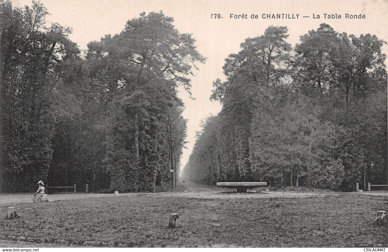 60-CHANTILLY FORET LA TABLE RONDE-N°5166-D/0333 - Chantilly