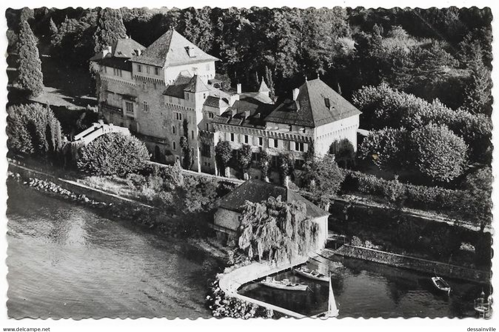 LUGRIN TOURRONDE - Le Château De La Duchesse De Vendôme - Lugrin