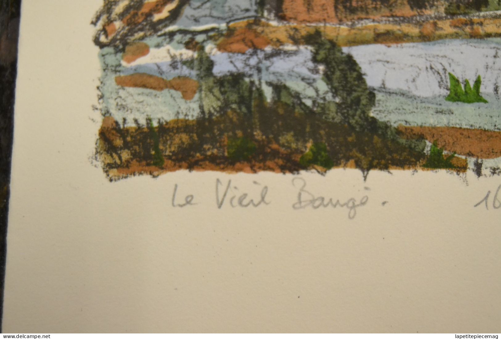 Dessin Peinture Aquarelle Le Vieil-Baugé, Maine Et Loire (secteur Saumur) Signé Et Daté 1986. Numéroté - Tekeningen