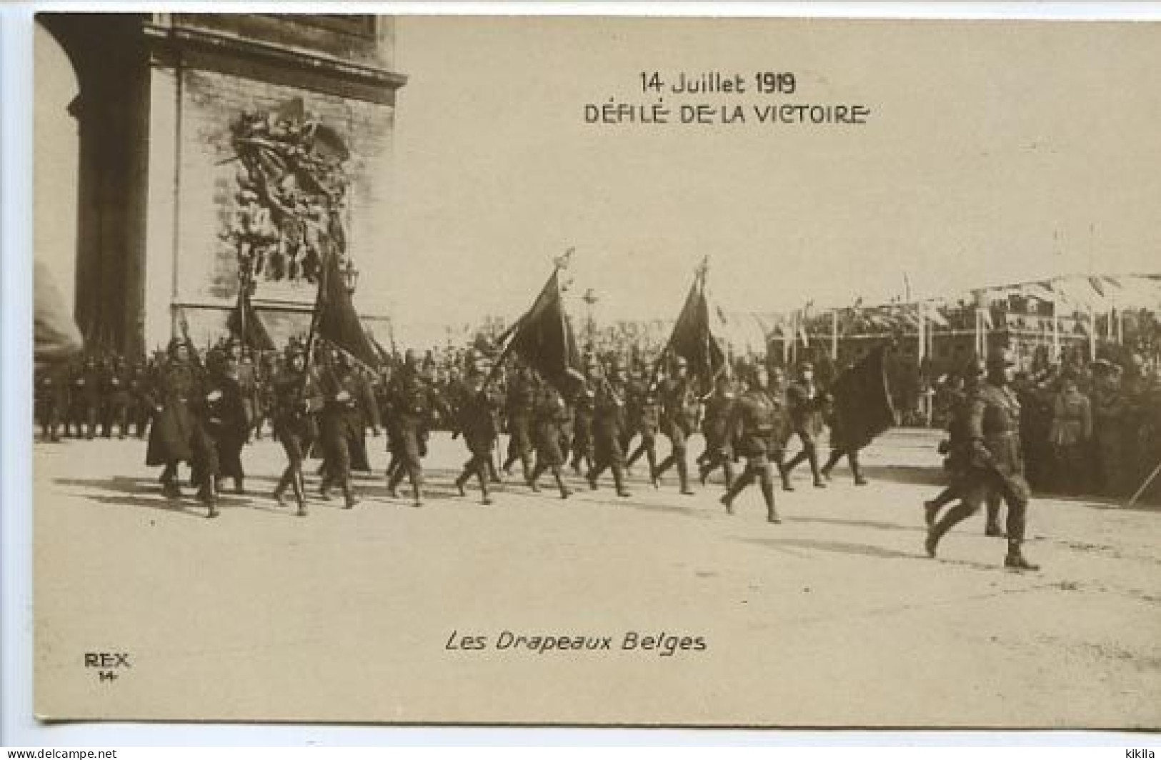 CPA 9 X 14  Guerre 1914-1918  14 Juillet 1919 Défilé De La Victoire  Les Drapeaux Belges - Guerre 1914-18