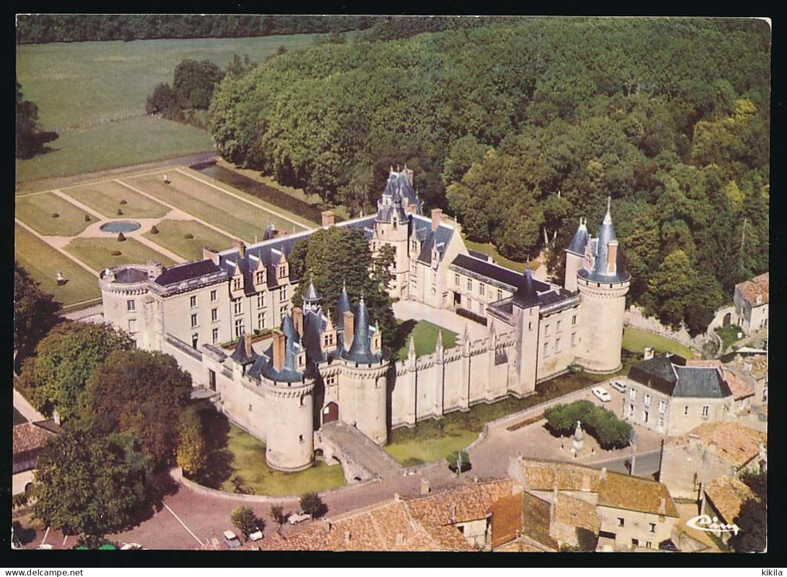 CPSM / CPM 10.5 X 15 Vienne Château De DISSAY Pierre D'Amboise, évêque De Poitiers L'a Fait Construire An XV° S. - Sonstige & Ohne Zuordnung