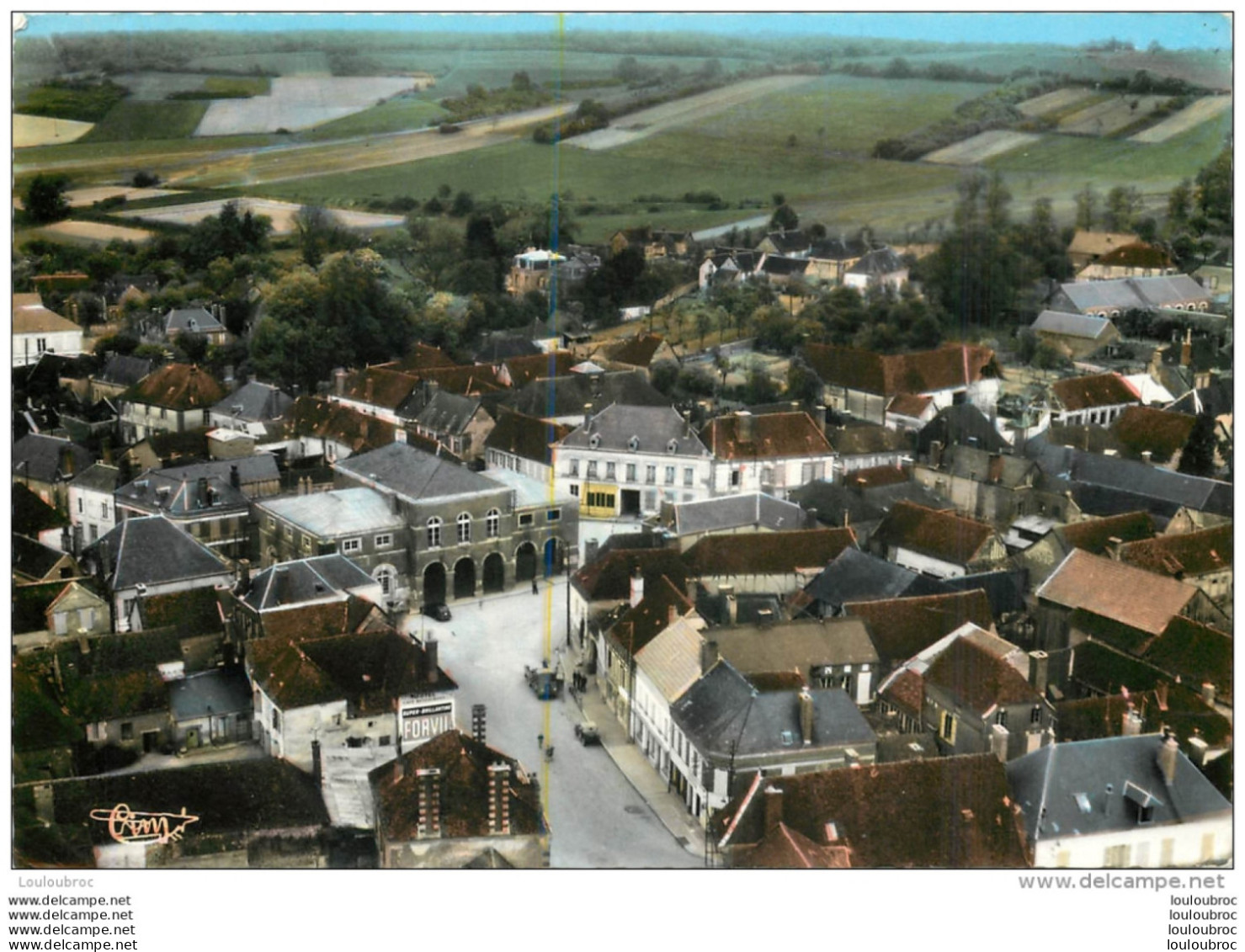 SAINT MARDS EN OTHE VUE AERIENNE SUR LA PLACE DE LA MAIRIE - Sonstige & Ohne Zuordnung