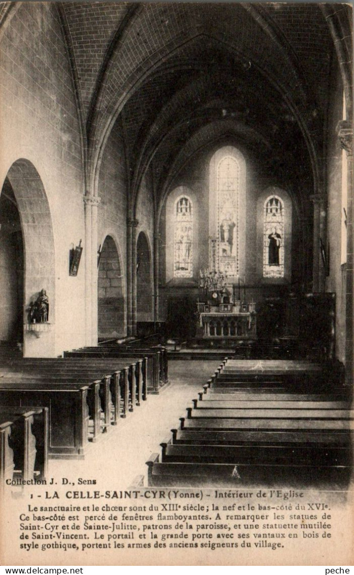 N°2869 W -cpa La Celle St Cyr -intérieur De L'église- - Quimper