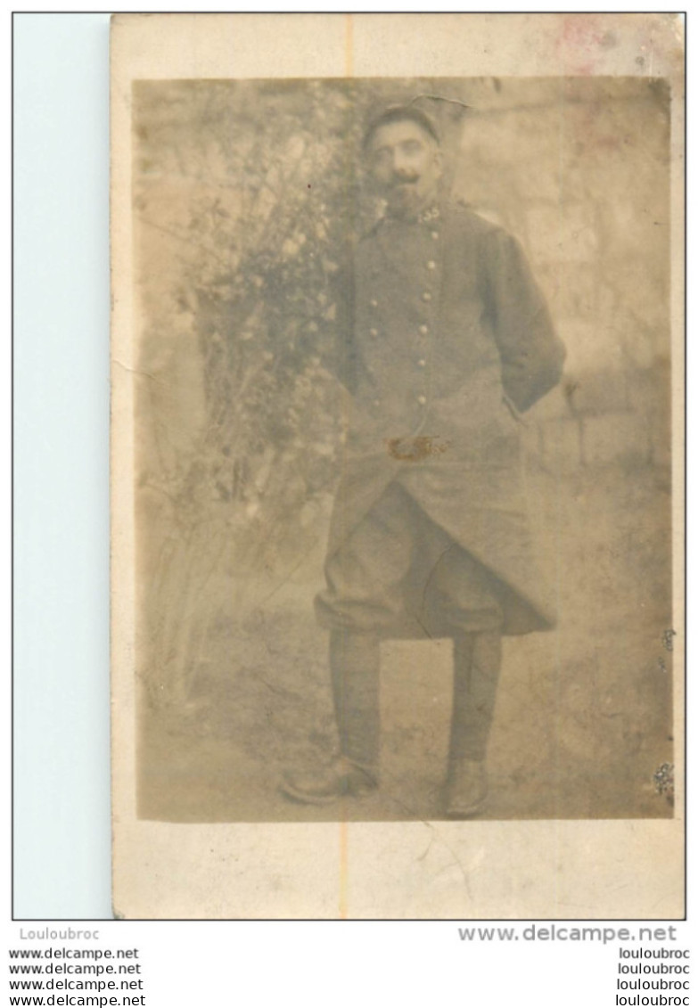 CARTE PHOTO SOLDAT AVEC N°135 Ou 155 SUR LE COL - Autres & Non Classés