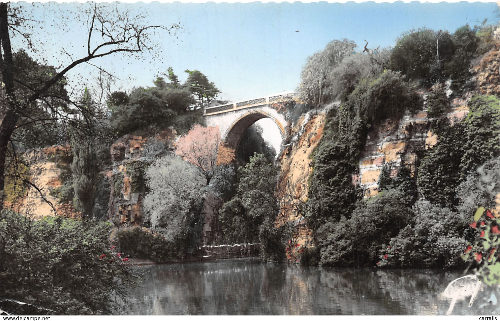 75-PARIS LE PARC DES BUTTES CHAUMONT-N°4229-H/0337 - Parks, Gardens