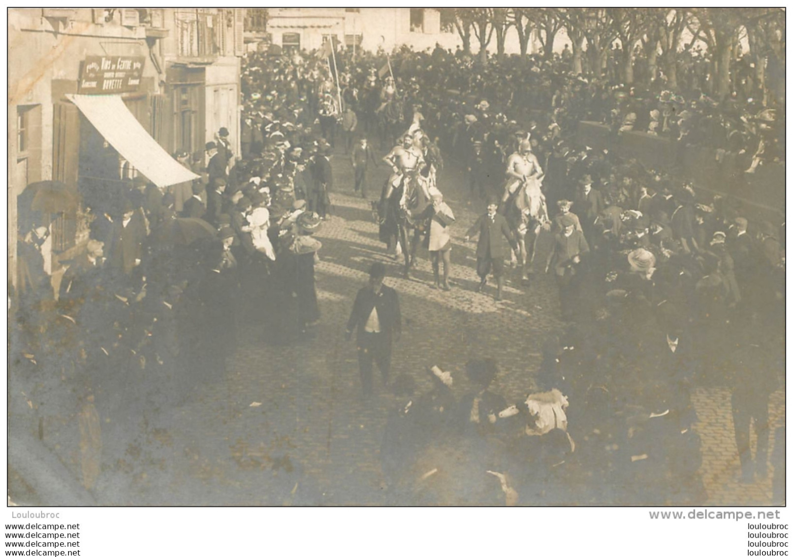 NEVERS CARTE PHOTO CORTEGE HISTORIQUE 31/10/1909 REF 1 - Nevers