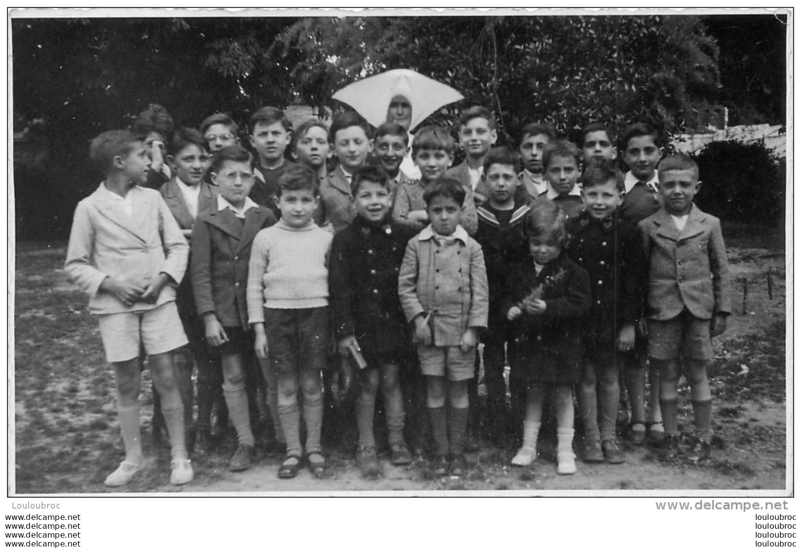 MAULE CARTE PHOTO 1936 SOEUR MARIE ET ENFANTS DE LA VILLA SAINT MICHEL - Maule