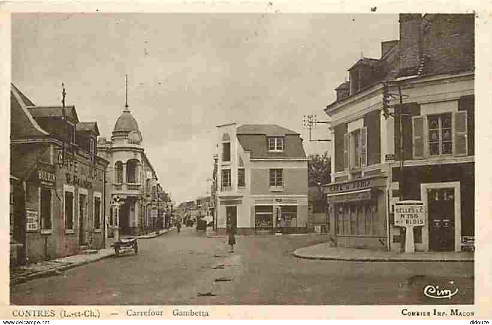 41 - Contres - Carrefour Gambetta - Animée - CPA - Voir Scans Recto-Verso - Contres