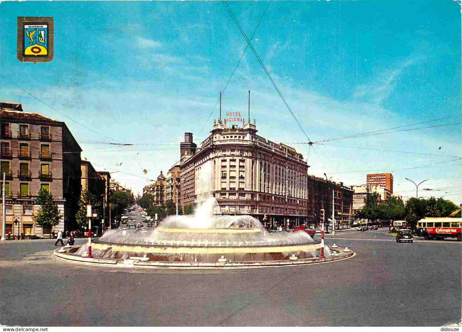 Espagne - Espana - Madrid - Fuente De La Plaza De Carlos V - Fontaine De La Place Charles V - CPM - Voir Scans Recto-Ver - Madrid
