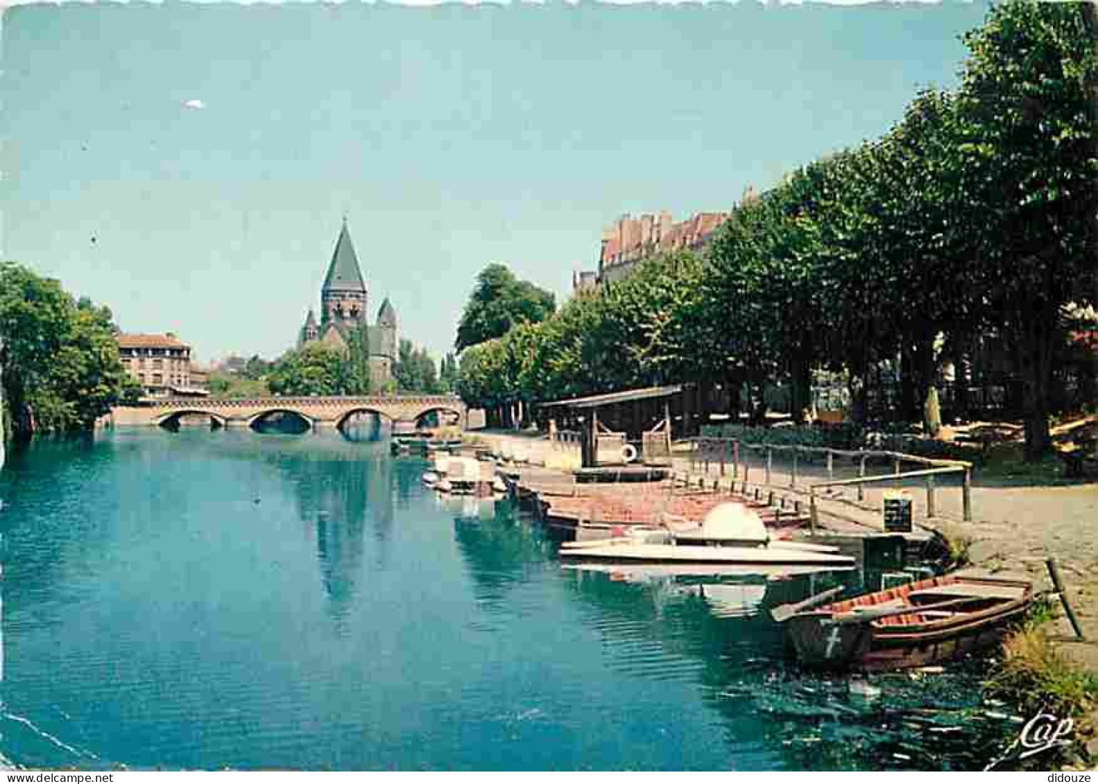 57 - Metz - Les Bords De La Moselle - Etat Léger Pli Visible - CPM - Voir Scans Recto-Verso - Metz