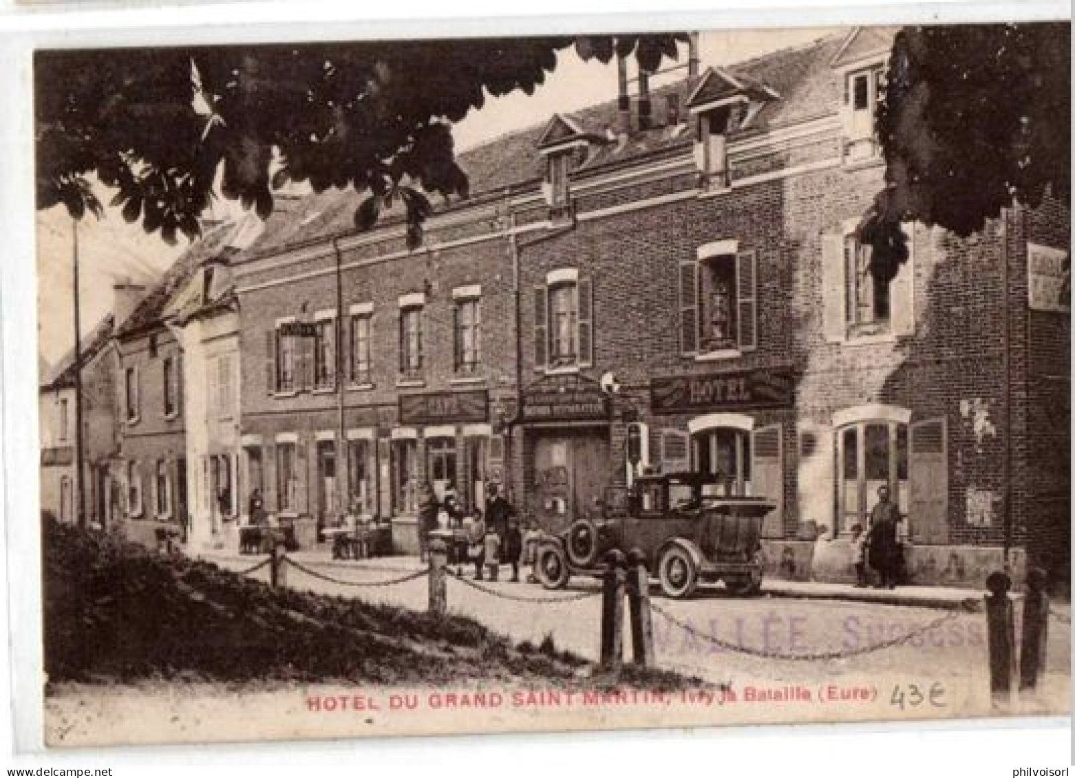 IVRY LA BATAILLE HOTEL DU GRAND SAINT MARTIN TRES ANIMEE - Ivry-la-Bataille