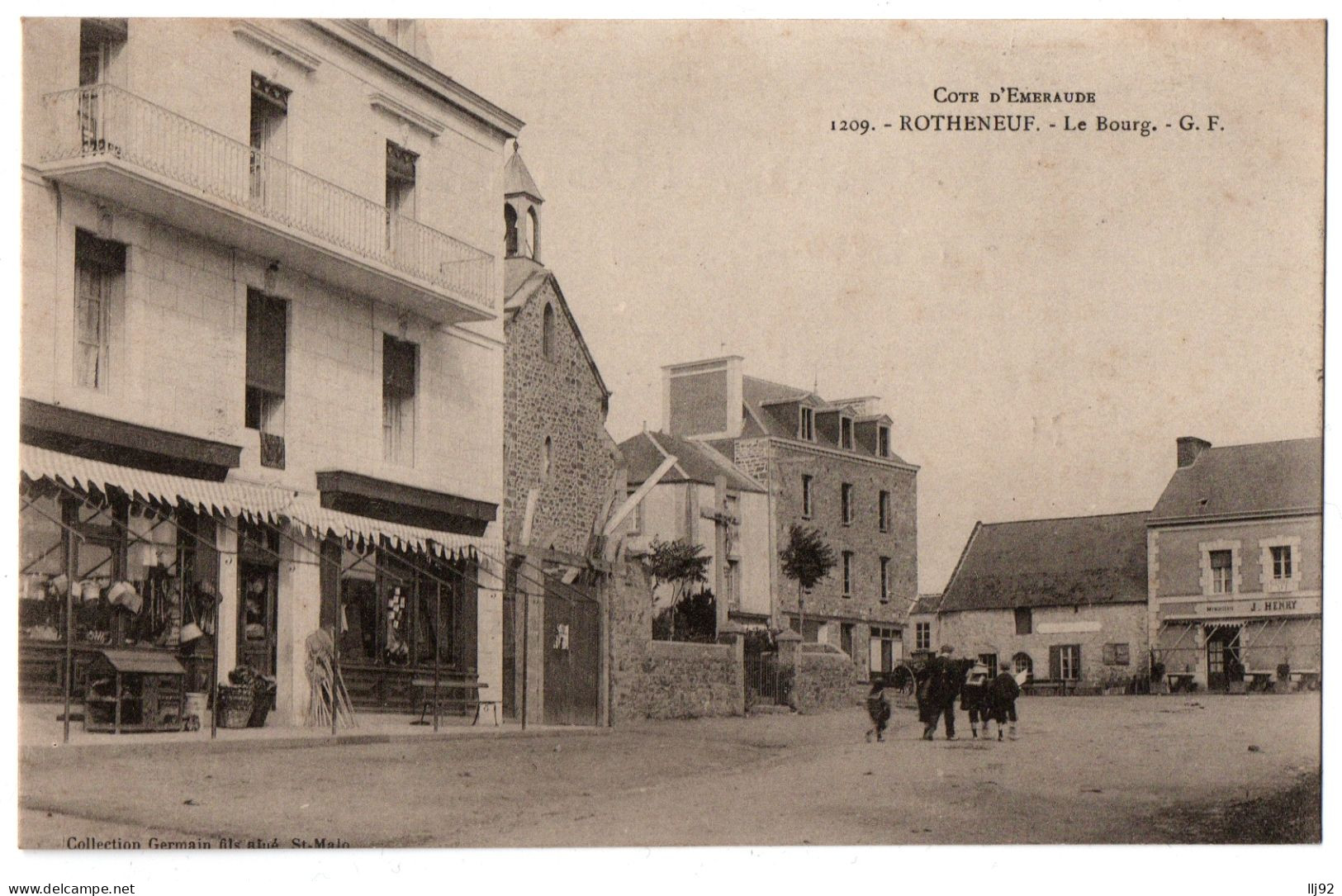 CPA 35 - ROTHENEUF (Ille Et Vilaine) - 1209. Le Bourg - GF (dos Simple) - Rotheneuf