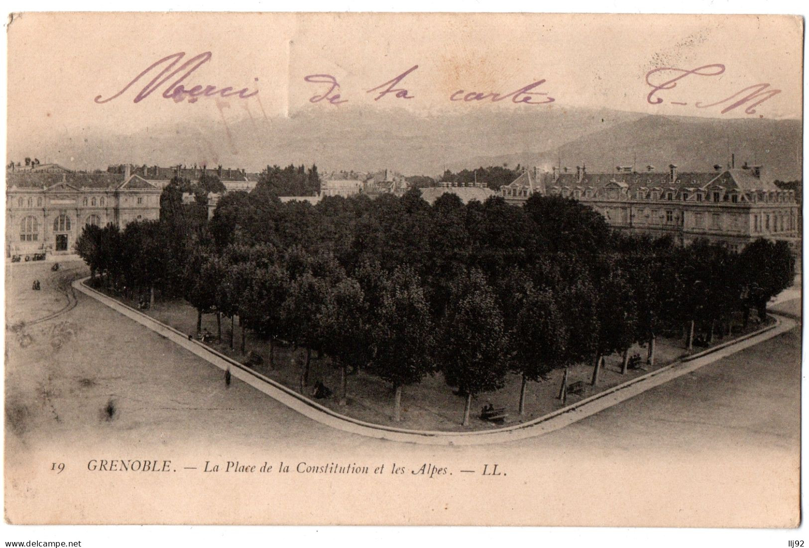 CPA 38 - GRENOBLE (Isère) - 19. La Place De La Constitution Et Les Alpes - LL - Grenoble