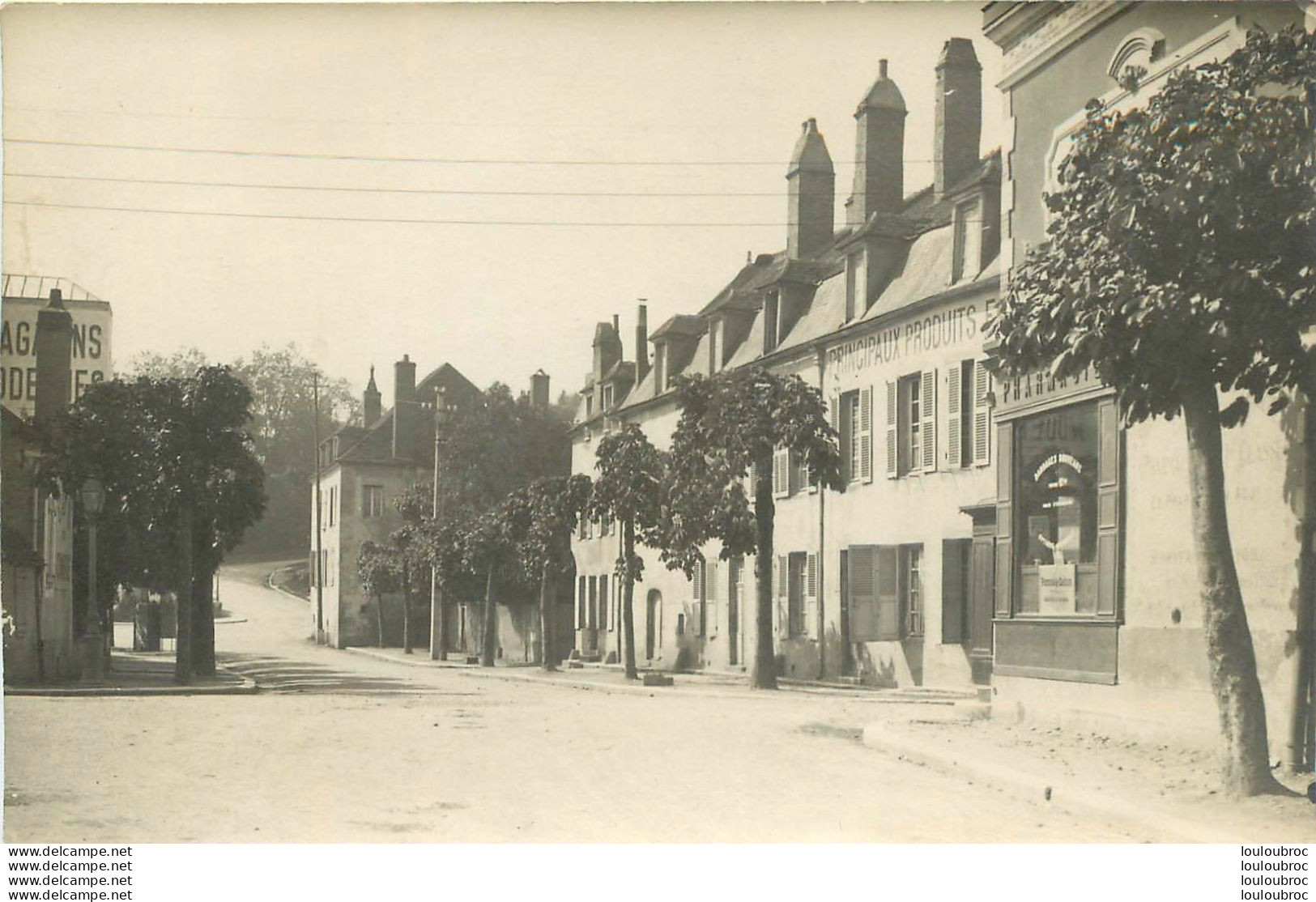 CARTE PHOTO COMMERCE PRINCIPAUX PRODUITS FELIX POTIN ET UNE PHARMACIE  LIEU NON IDENTIFIE - Autres & Non Classés