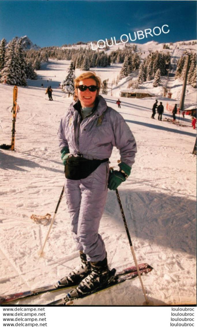 ELISE LUCET FEMMES EN OR TROPHEE WHIRLPOOL 2000 A COURCHEVEL 12/1999 PHOTO DE PRESSE ANGELI 27 X 18 CM  R1 - Célébrités