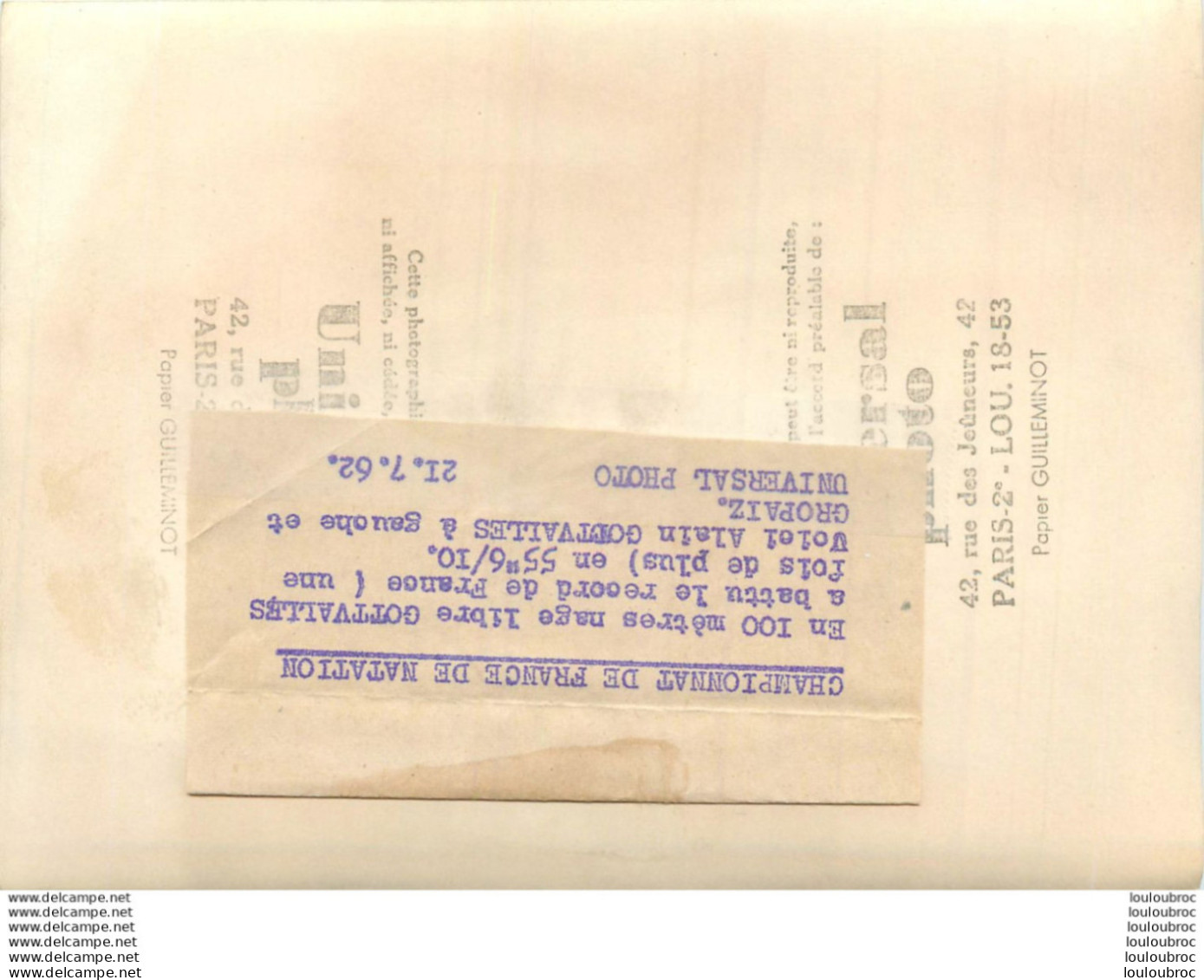 NATATION 07/1962 GOTTVALLES BAT LE RECORD DE FRANCE EN 100 METRES ICI AVEC GROPAIZ PHOTO DE PRESSE 18X13CM - Sport
