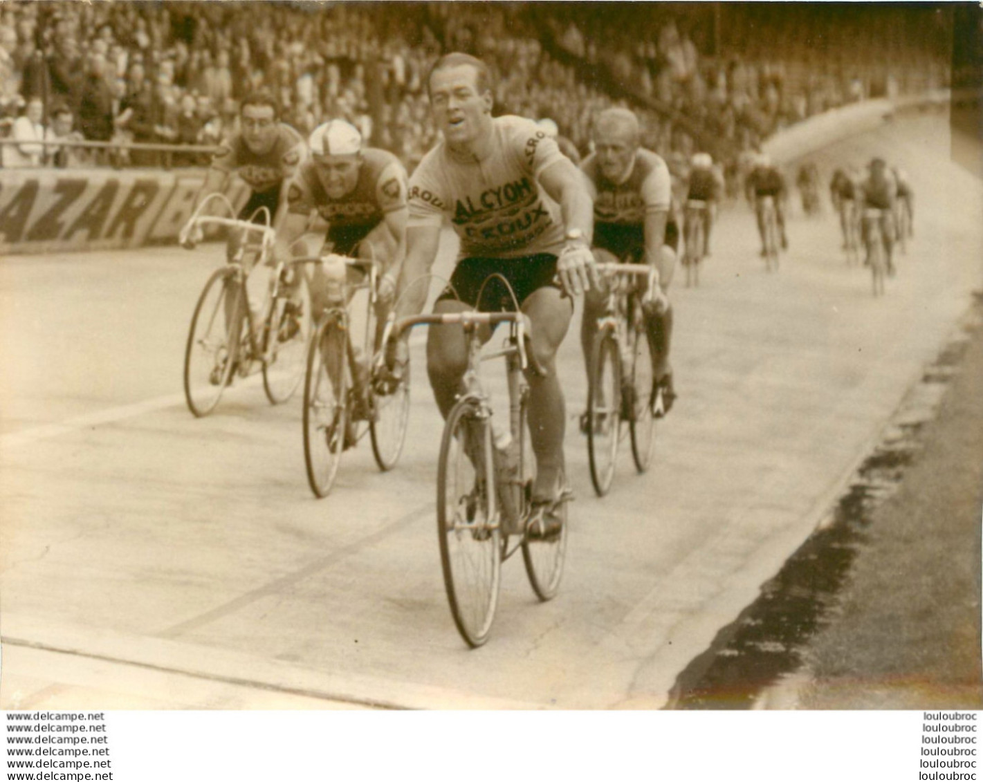 CYCLISME 06/1961JOSEPH GROUSSARD VAINQUEUR DES BOUCLES DE LA SEINE. PHOTO DE PRESSE 18 X 13 CM - Sports