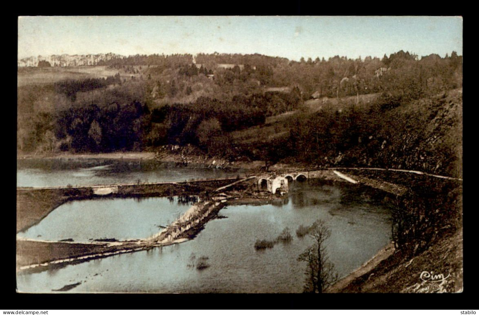 81 - ANGLES-DU-TARN - LE LAC ET LE VIEUX PONT DE GOTIS  - Angles