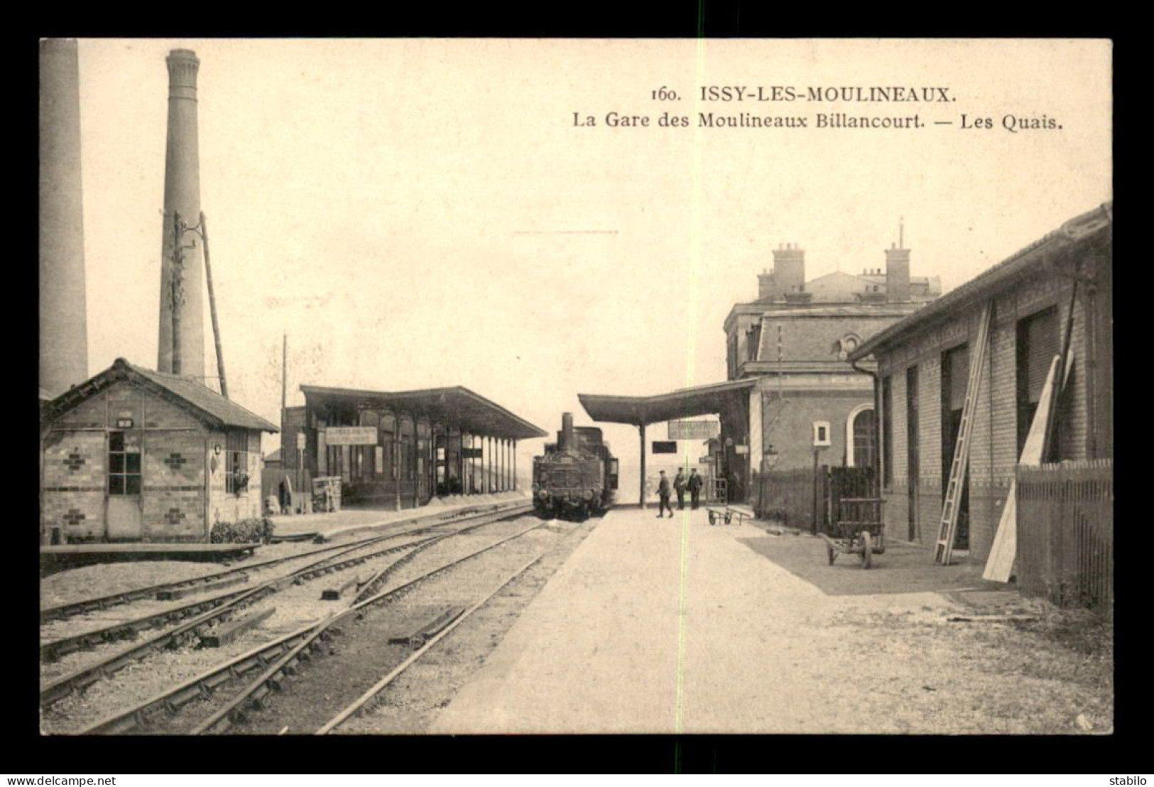 92 - ISSY-LES-MOULINEAUX - LA GARE DE CHEMIN DE FER DES MOULINEAUX BILLANCOURT - LES QUAIS - Issy Les Moulineaux