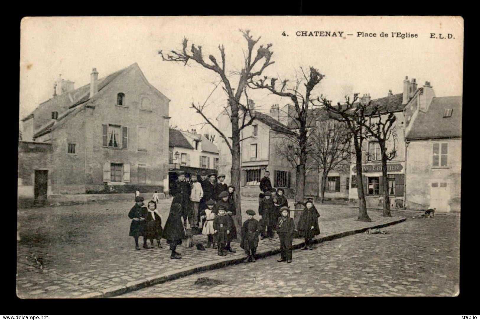 92 - CHATENAY-MALABRY - PLACE DE L'EGLISE - Chatenay Malabry