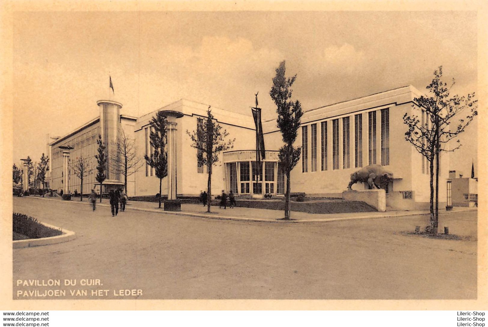 Exposition Universelle 1935 - PAVILLON DU CUIR.  PAVILJOEN VAN HET LEDER - Expositions Universelles