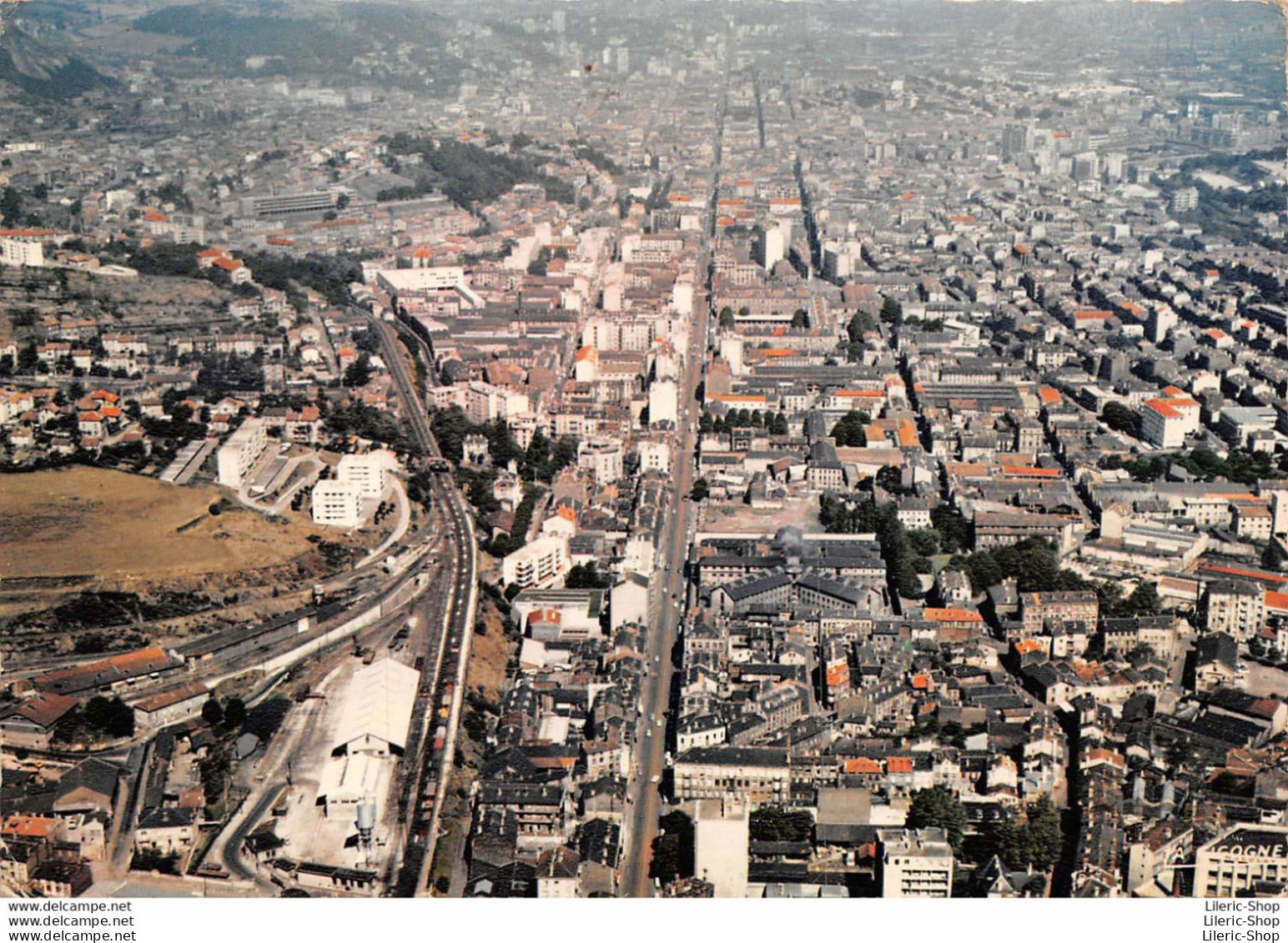 [42] Loire > Saint Etienne - Vue Aérienne - Au Centre La Célèbre " Rue Droite " De 7 Kms - Saint Etienne