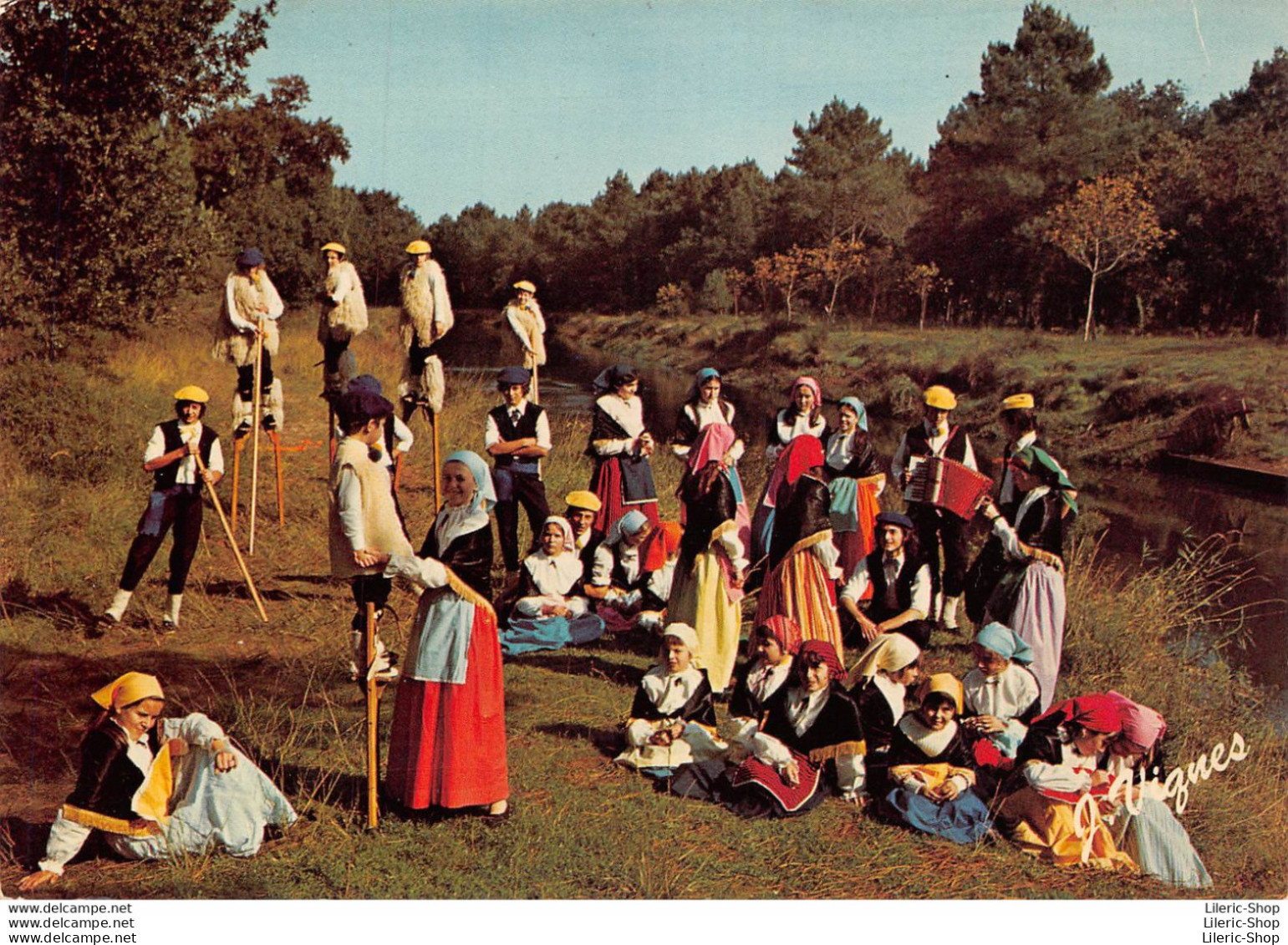 Visage Des Landes - Folklore Landais - Costumes