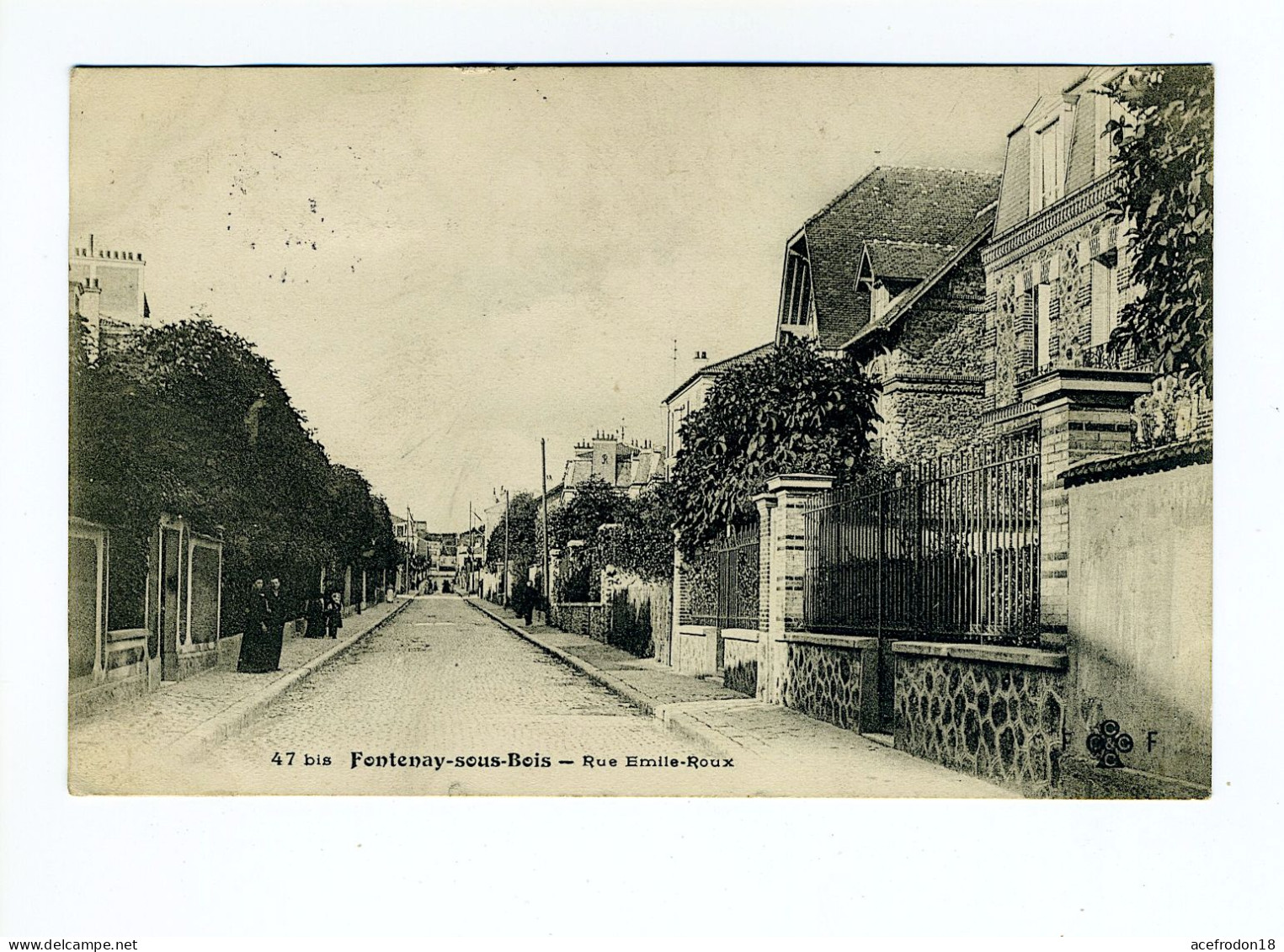 FONTENAY-SOUS-BOIS - Rue Emile-Roux - Fontenay Sous Bois