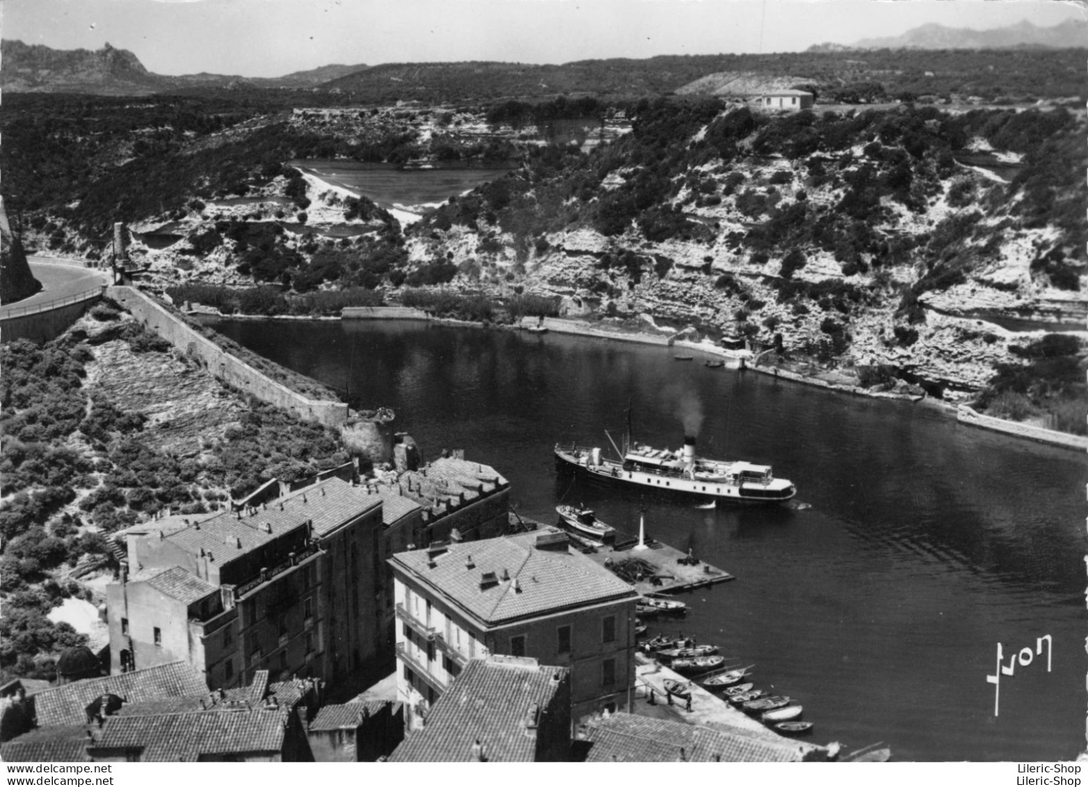 BONIFACIO 2A (Corse) - Le Port - Cpsm GF Dentelée - Autres & Non Classés