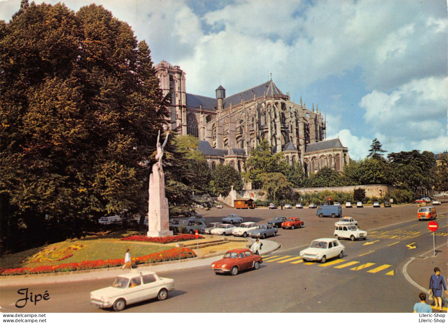 LE MANS (Sarthe) Cathédrale St-Julien   # Automobiles # Simca 1000 Et 1100, Dauphine, 4 L  Cpsm GF 1973 - Le Mans