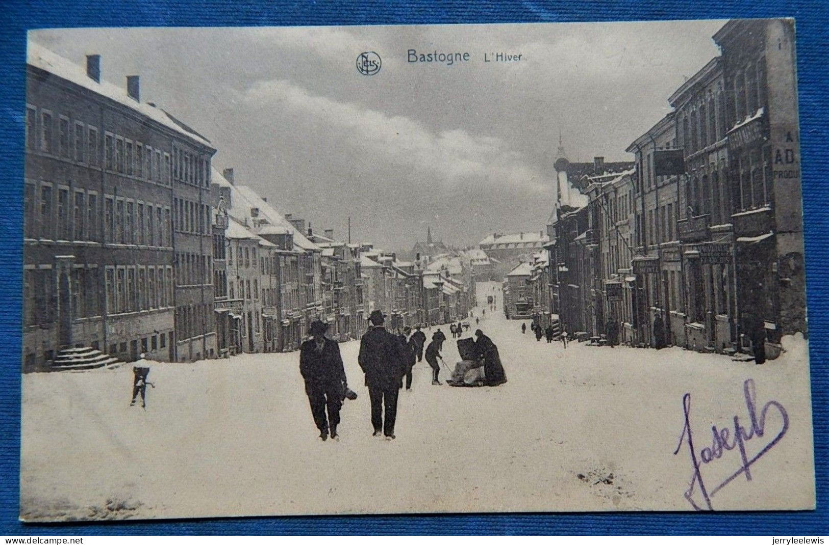 BASTOGNE  -  Grand' Rue  L' Hiver - Bastogne