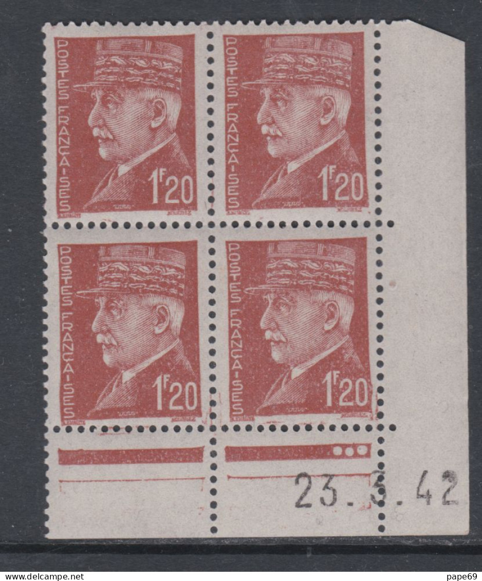 France N° 515 XX : Type Mal Pétain : 1 F. 20 Brun En Bloc De 4 Coin Daté Du 23 . 3 . 42 ; 3 Points Blancs ; Sans Ch., TB - 1940-1949