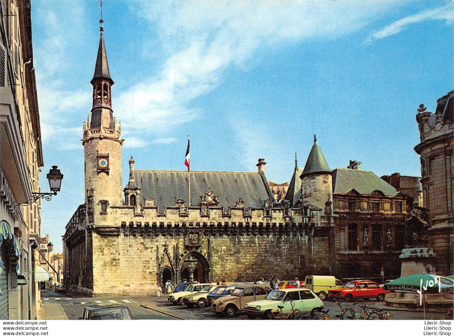 [17] La Rochelle - L'Hôtel De Ville - R5, 2 CV, BMW Cpm GF 1984 - Voitures De Tourisme